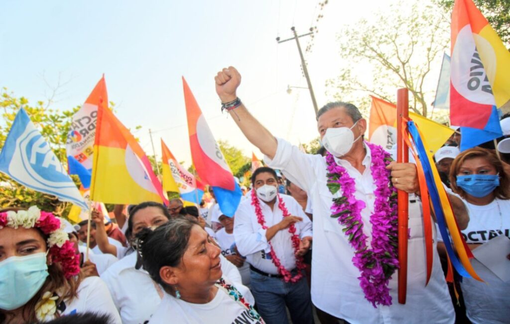 Octavio Pedroza se compromete a impulsar el desarrollo de comunidades marginadas de SLP