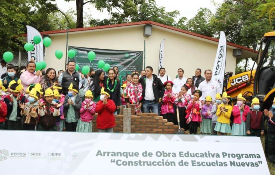 Encabeza Ricardo Gallardo rehabilitación de escuelas en Tampamolón