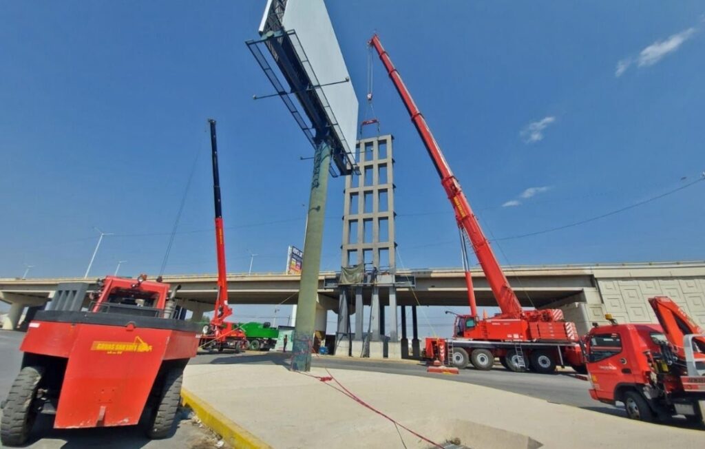 Ricardo Gallardo moderniza la vialidad en puente de Av. Juárez