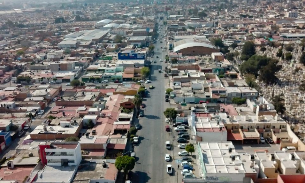 Ricardo Gallardo pavimentará todas las calles de la Aviación