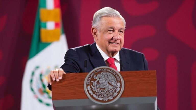 AMLO buscará que terrenos de FONATUR sean áreas naturales protegidas