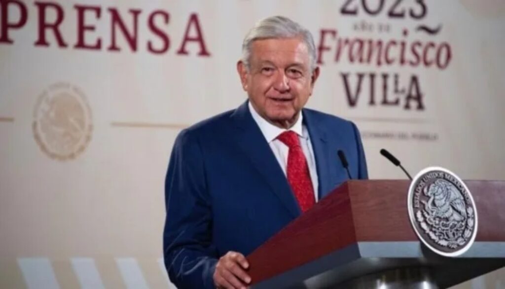 AMLO reconoce a Banobras en su 90 aniversario