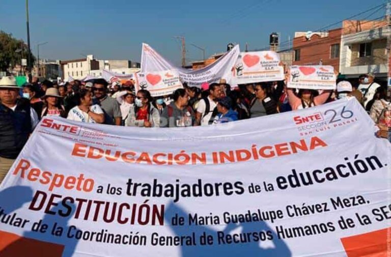 Descontarán día a maestros que falten a clases en SLP