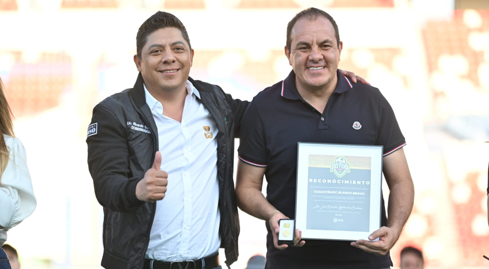 Ricardo Gallardo, reconocido como gobernador ejemplar por Cuauhtémoc Blanco