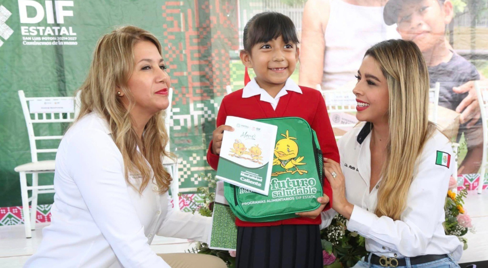 Ruth González impulsa programa de alimentación escolar en Matehuala