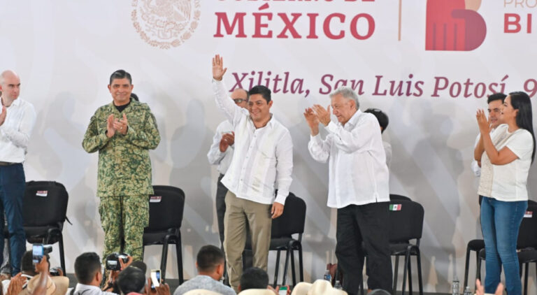 Ricardo Gallardo gestionará recursos federales para infraestructura médica y de movilidad