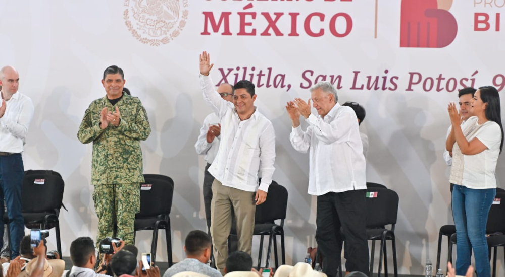 Ricardo Gallardo gestionará recursos federales para infraestructura médica y de movilidad