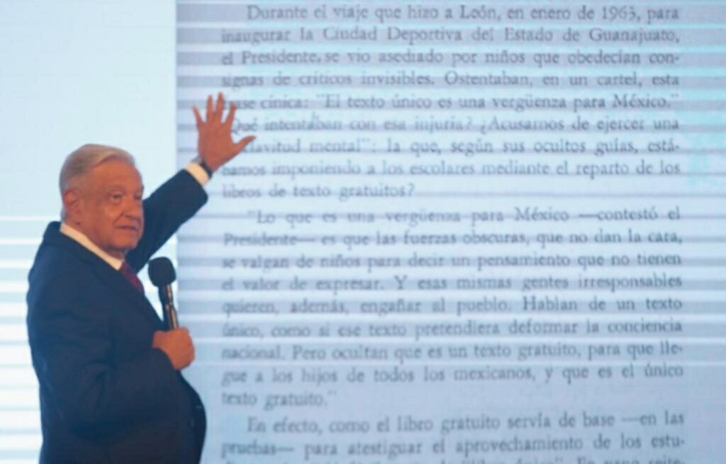 Asegura AMLO que no hay freno contra distribución de libros de texto gratuitos