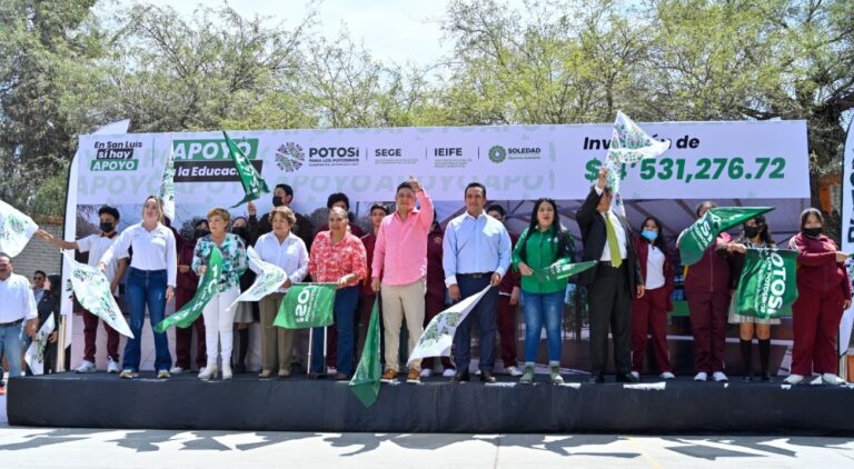 Ricardo Gallardo transforma la secundaria técnica no. 36 en Soledad