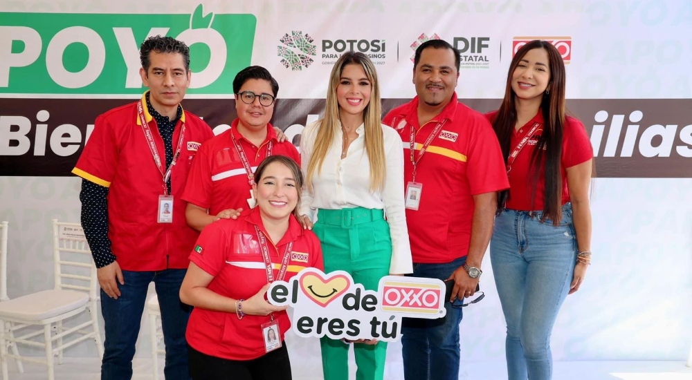 Ruth González y Oxxo brindan esperanza a personas con discapacidad auditiva