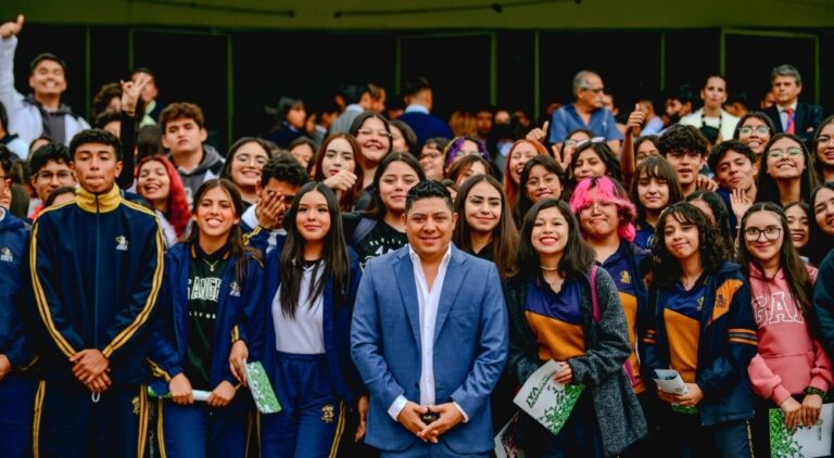 Ricardo Gallardo impulsa el empoderamiento de la juventud potosina con el programa Beca-Crédito