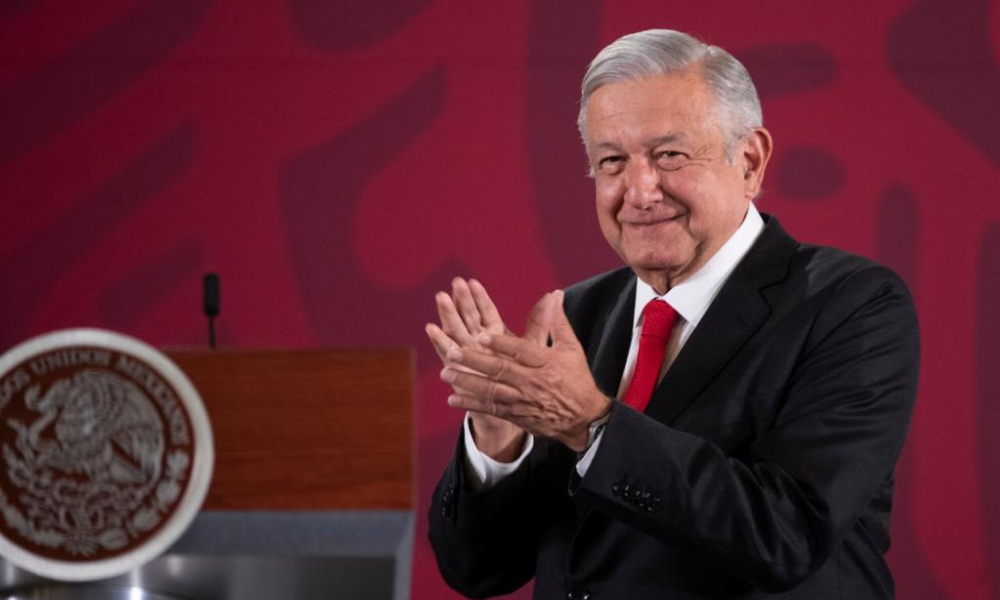 AMLO elogia decisión de ministra de destinar fondos a damnificados y critica a opositores