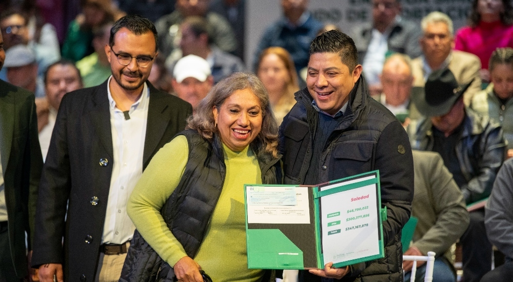 Alcaldes agradecen a Ricardo Gallardo por apoyo en entrega de recursos del Ramo 33